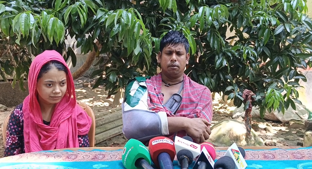 দেবিদ্বারে পাওনা টাকা ফেরত চাইতে গিয়ে হামলার শিকার দম্পতি, বিচারের দাবিতে সংবাদ সম্মেলন
