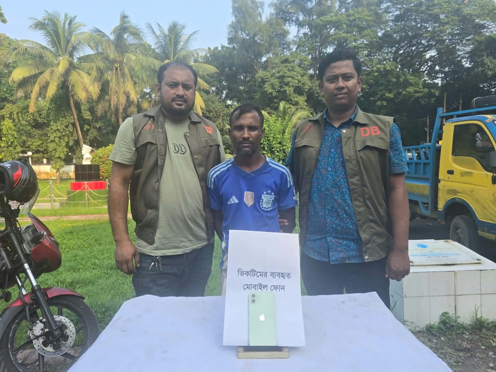 লালমাইয়ে স্কুলছাত্রী জান্নাতুল তাজমিন হত্যা: রহস্য উদ্‌ঘাটন, চট্টগ্রাম থেকে আসামি গ্রেপ্তার
